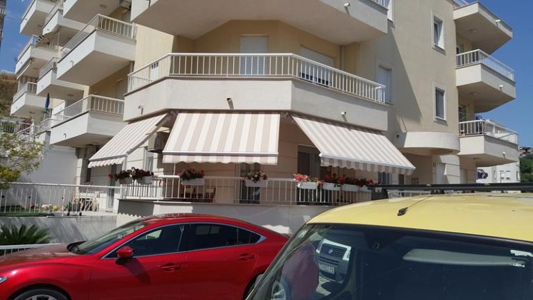 Zglobna tenda za balkon – Nešto Novo Split