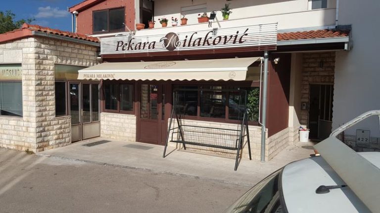 Zglobna tenda za terasu – Nešto Novo Split