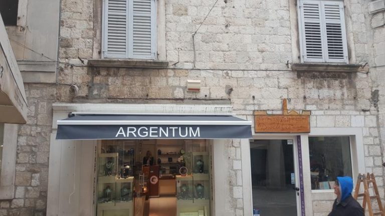 Zglobna tenda – Nešto Novo Split