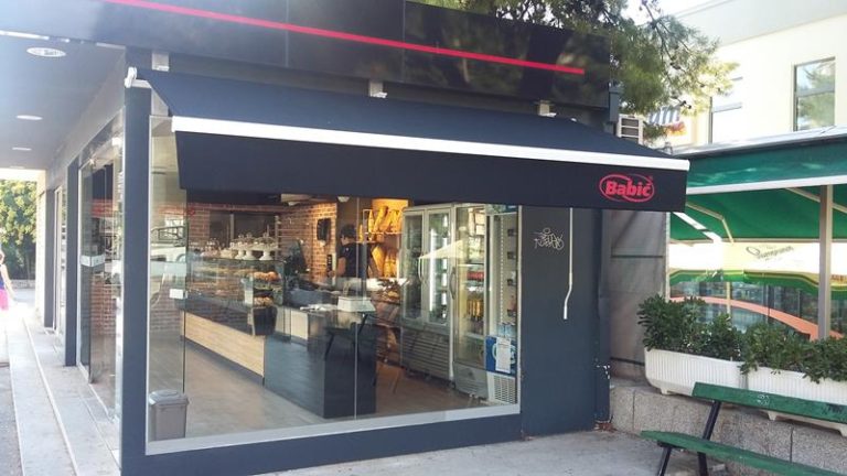 Zglobna tenda za terasu – Nešto Novo Split