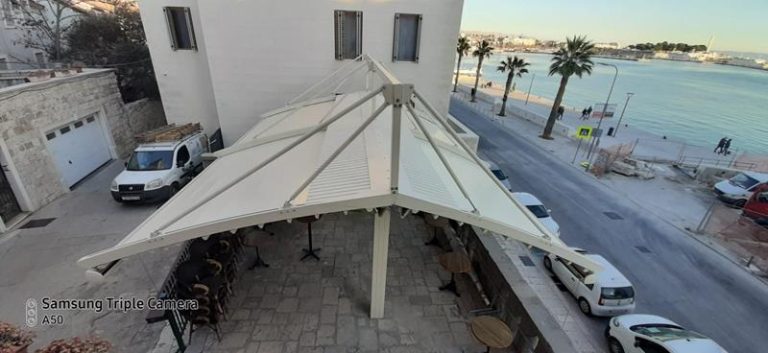 Pergola tenda na terasi u Splitu – Nešto Novo Split